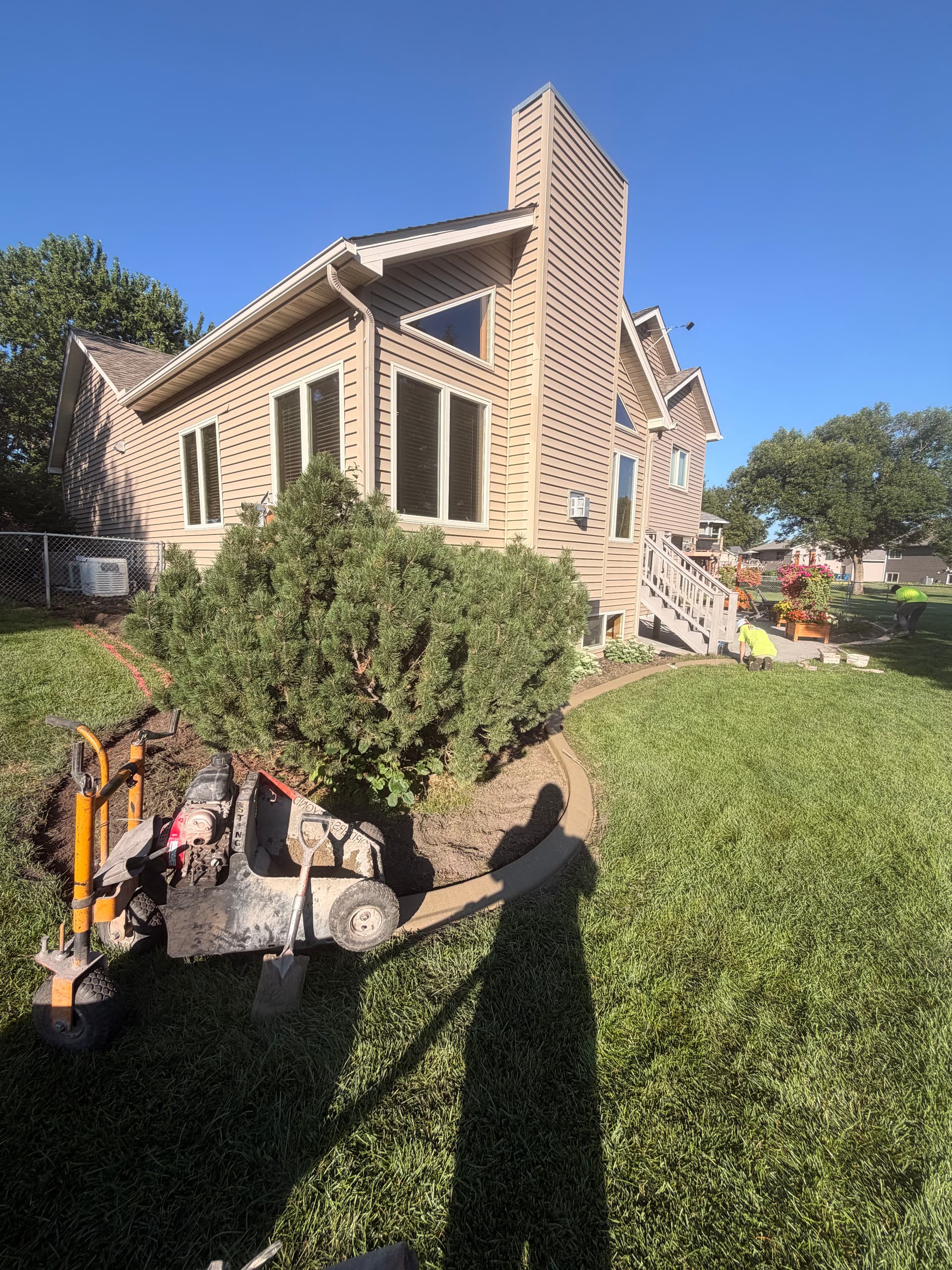Gallery photos for Concrete Curb Landscape Edging Installed in White Bear Lake: Image #7