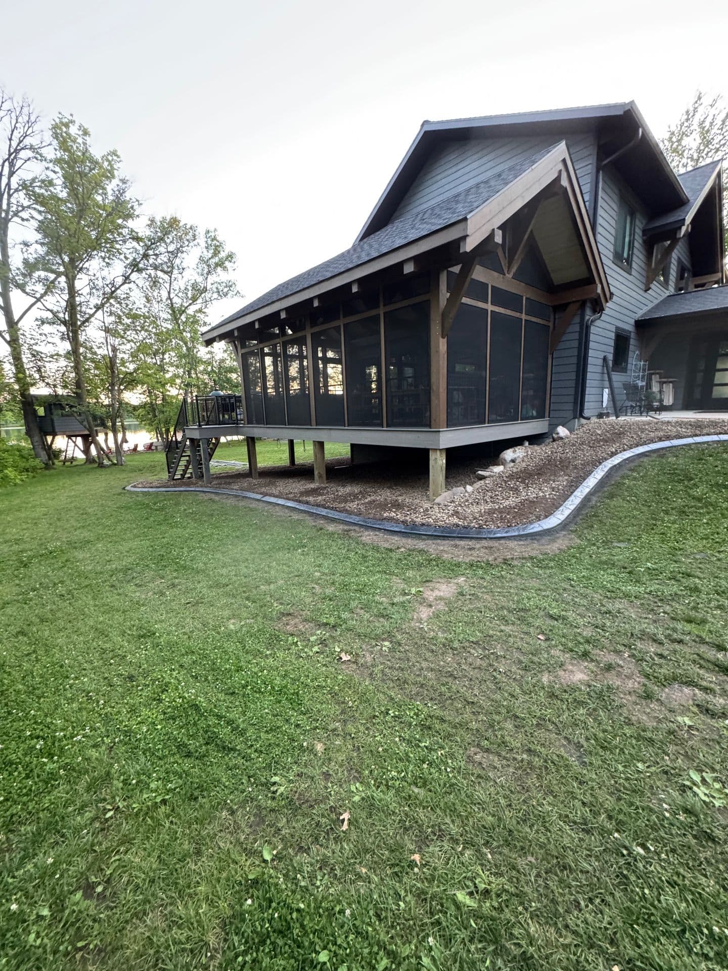 Stunning Decorative Curbing for Elegant Landscapes