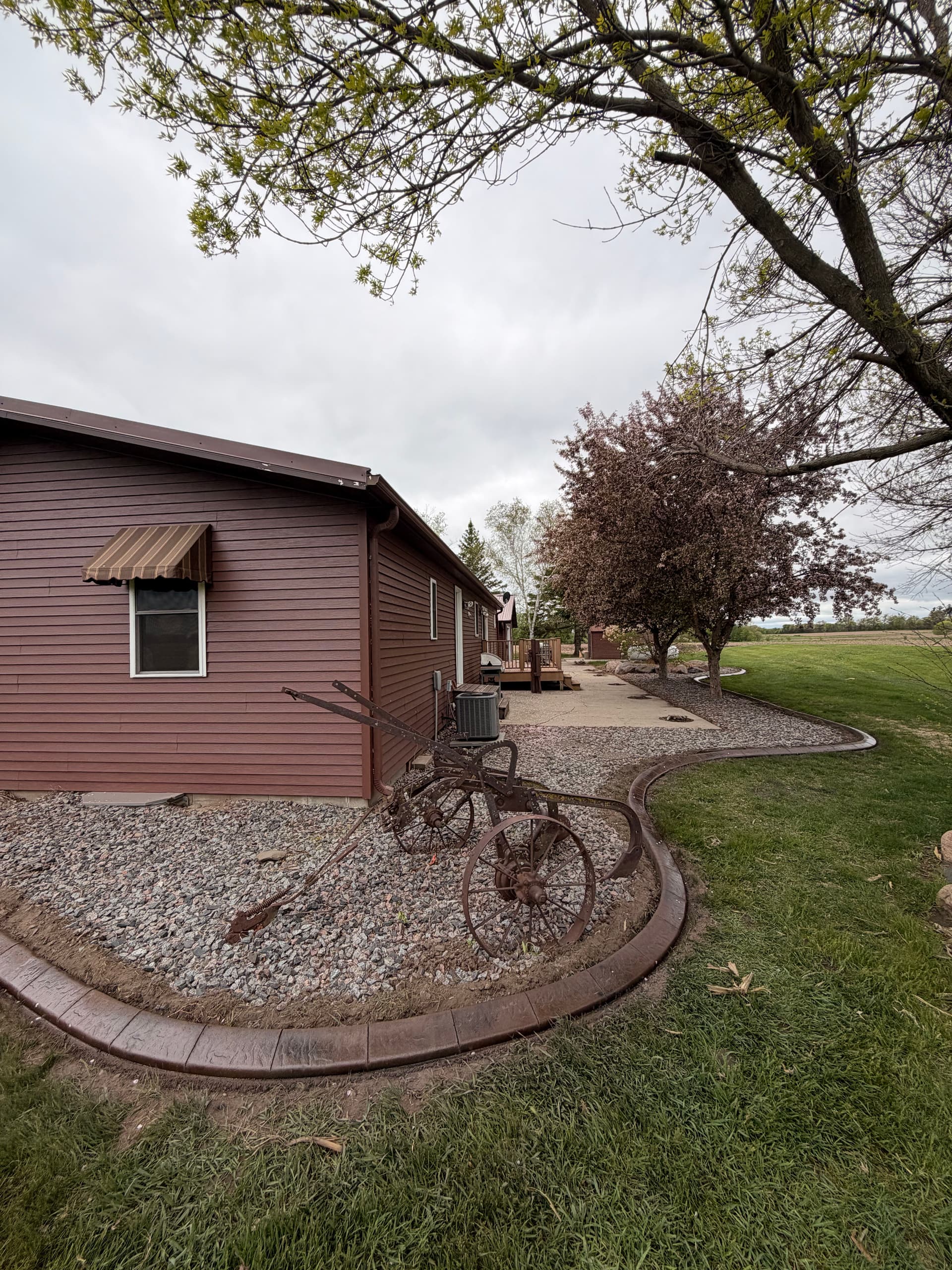 Gallery photos for Concrete Curbing with Walnut and Charcoal Finish in Sauk Rapids: Image #3