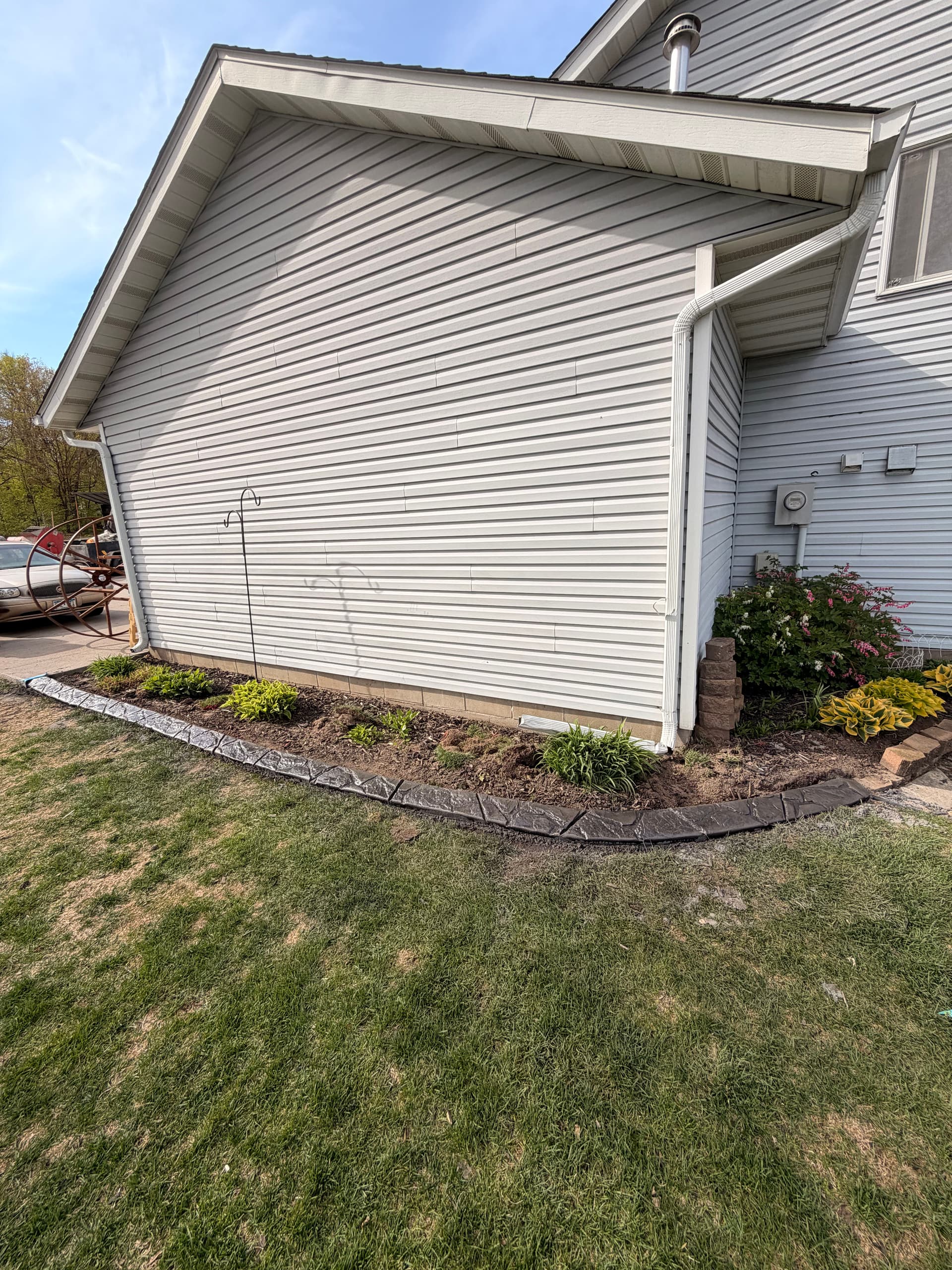 Gallery photos for Concrete Curbing With a Granite Slate Finish in St. Stephen: Image #1