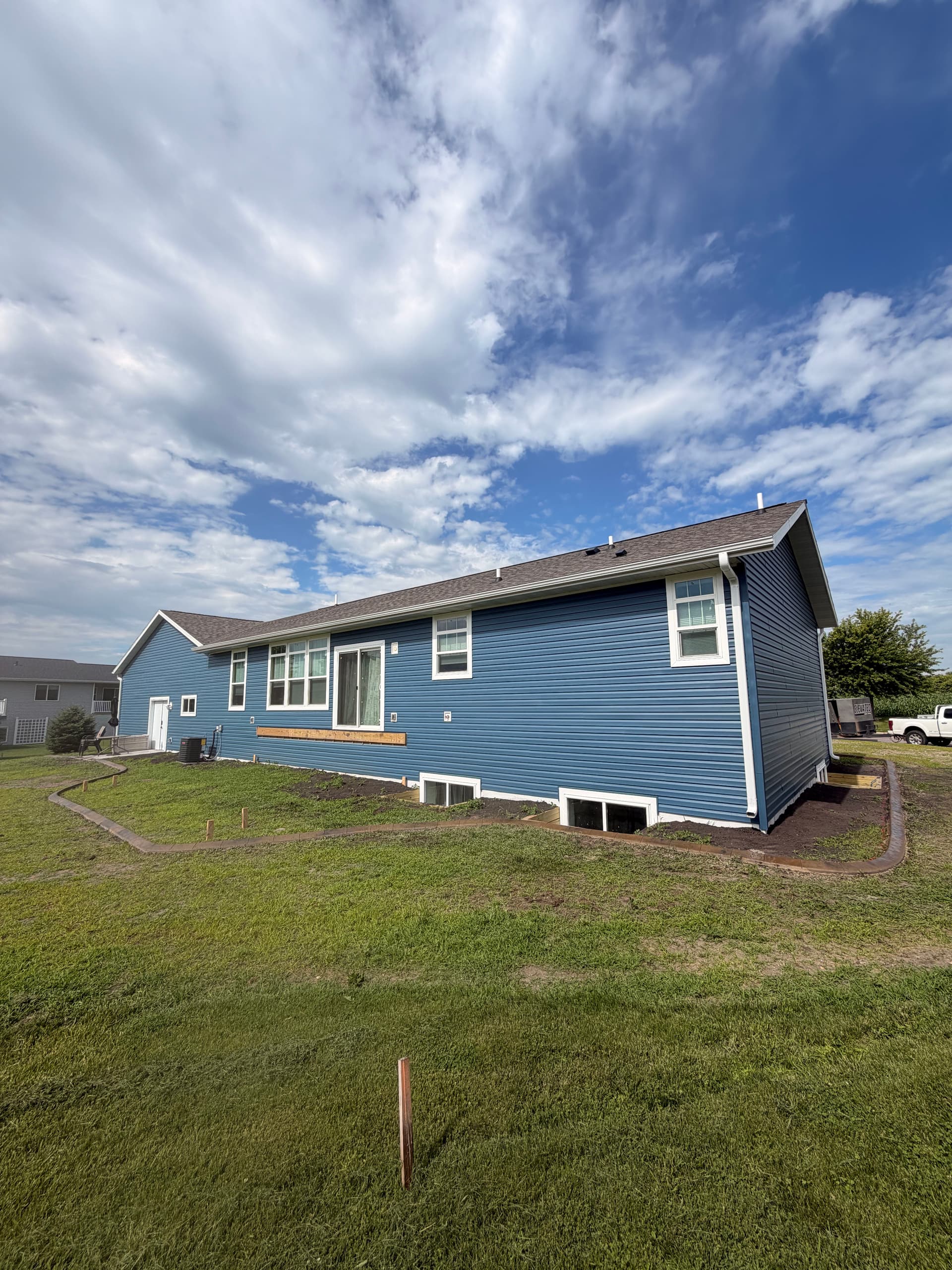 Gallery photos for Concrete Curbing with Wheat and Walnut Slate Stamp in Willmar MN: Image #2