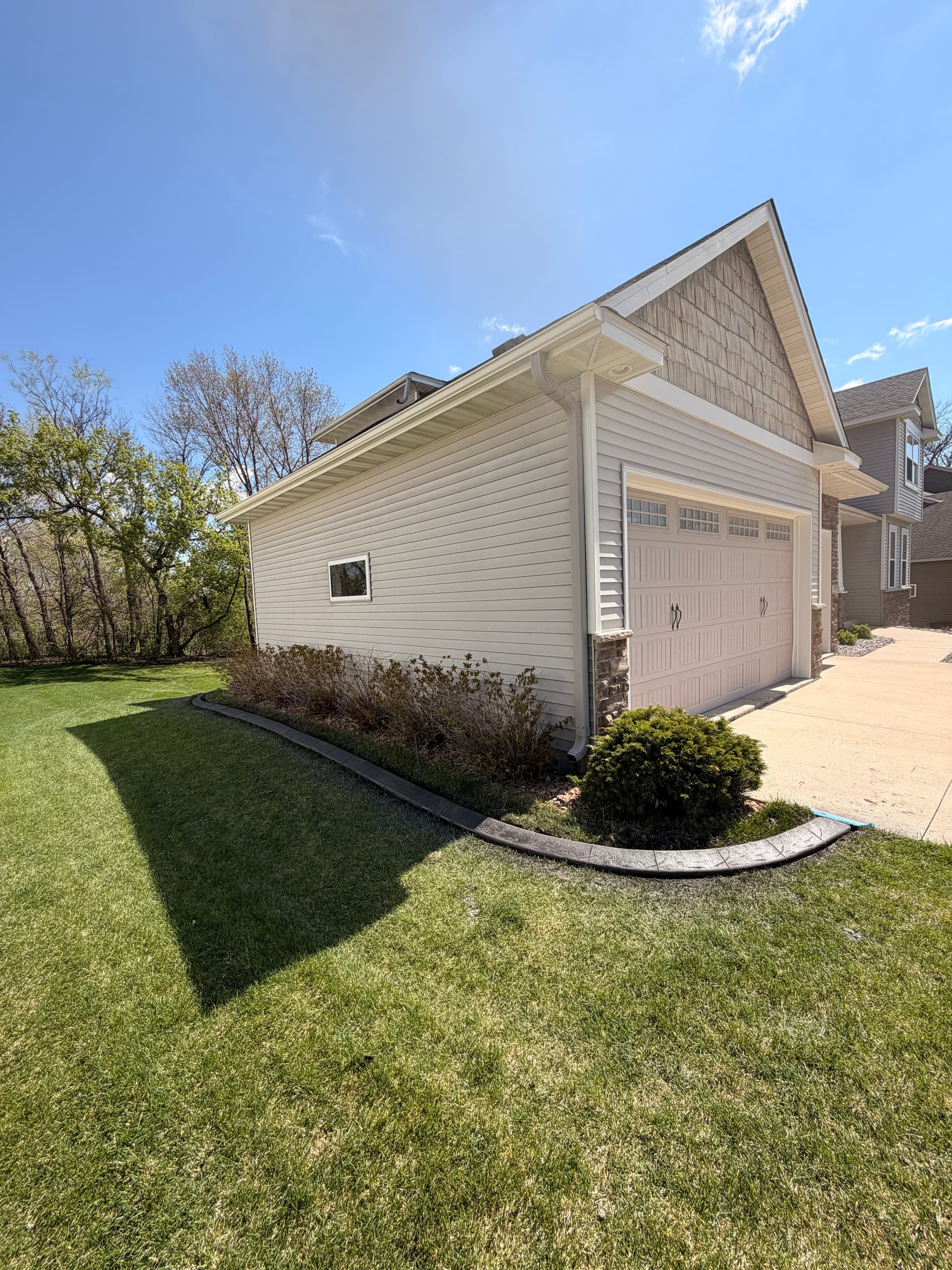 Gallery photos for Decorative Concrete Landscape Edging in Waconia MN: Image #1