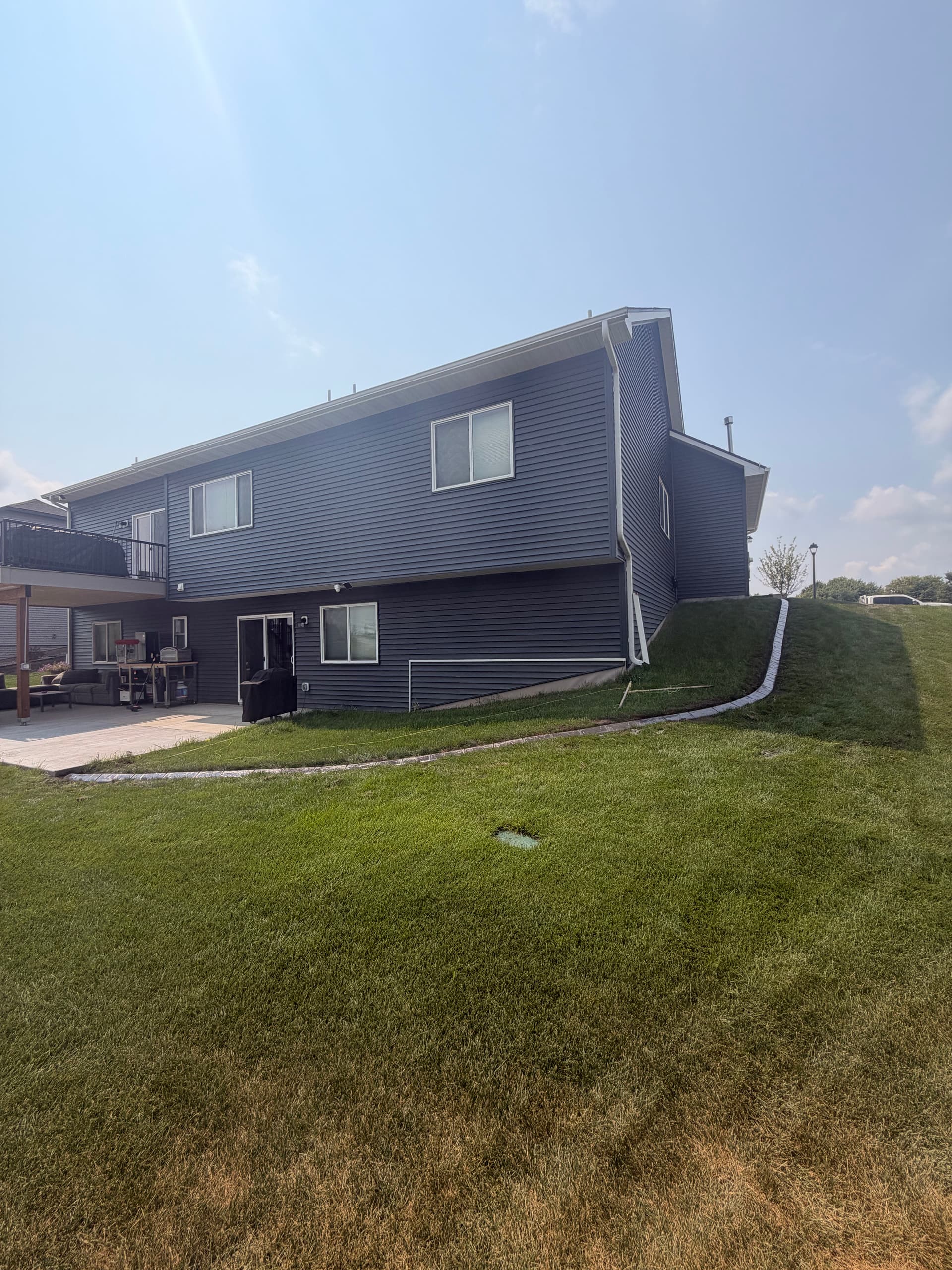 Gallery photos for Concrete Landscape Curbing Gives This Clear Lake MN Yard a Sharp Finish: Image #2
