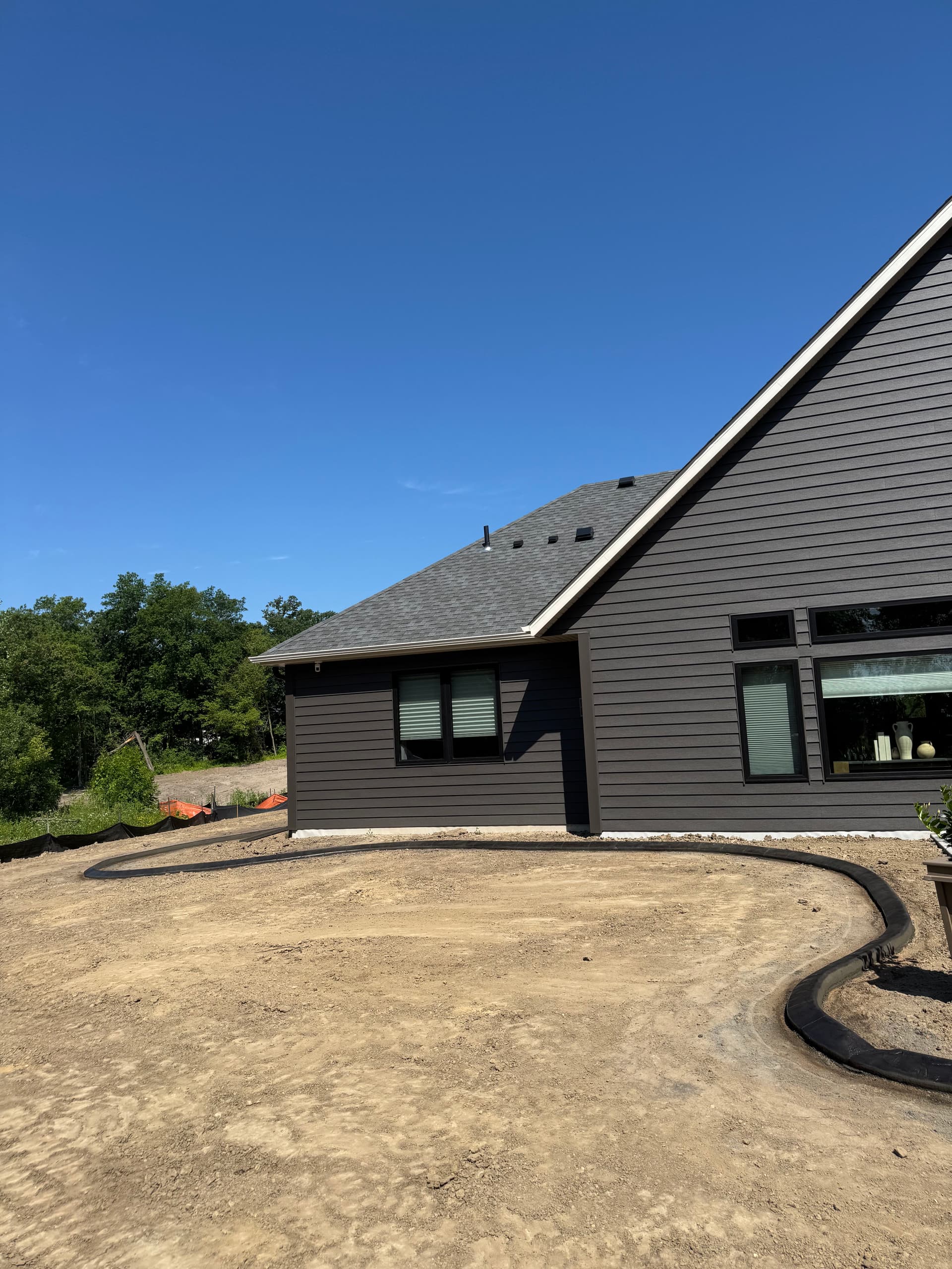 Gallery photos for Concrete Curbing With a Deep Charcoal Slate Stamp in Rogers: Image #4
