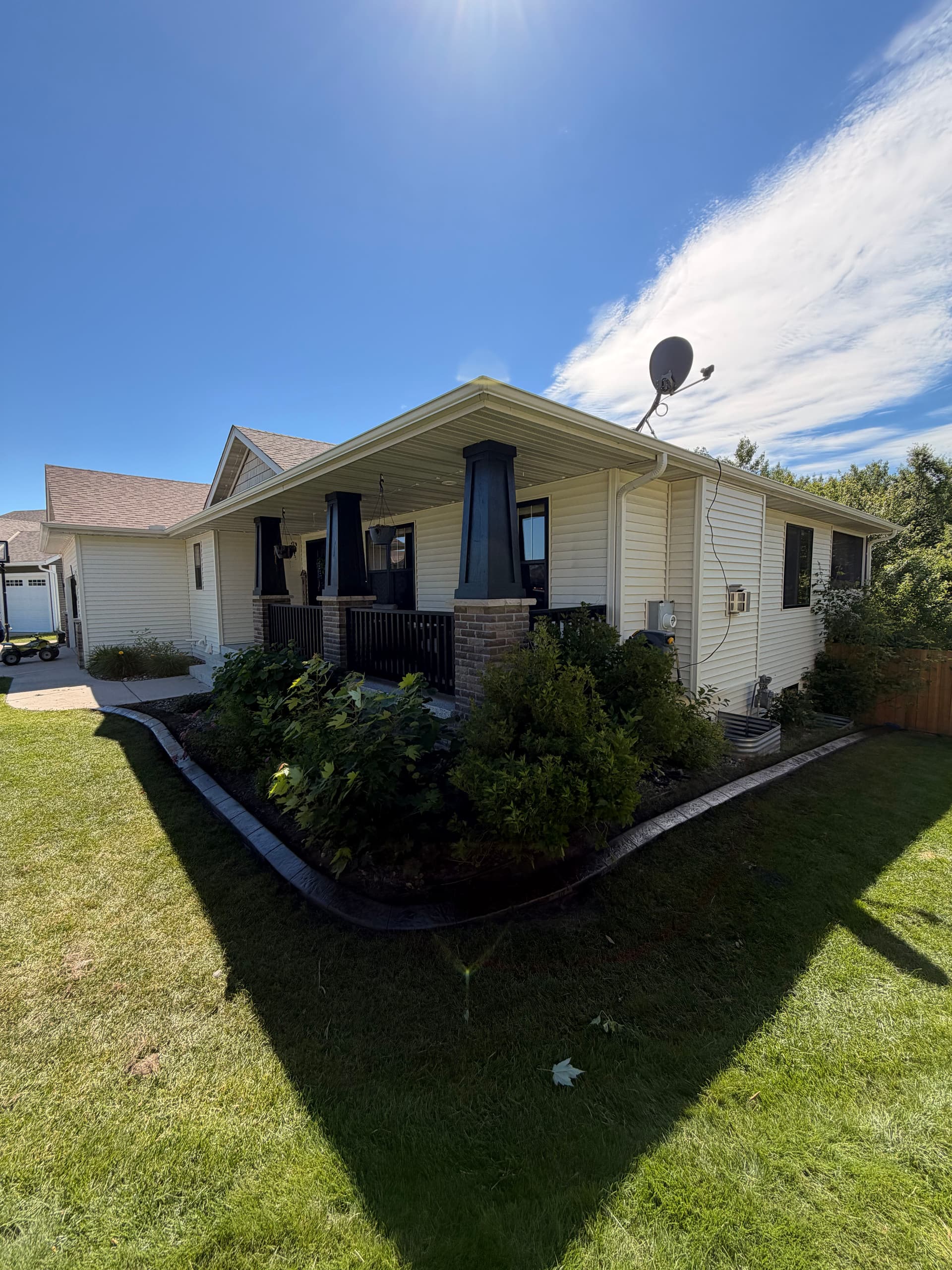 Concrete Curbing in Walnut and Charcoal for Sauk Rapids Home image