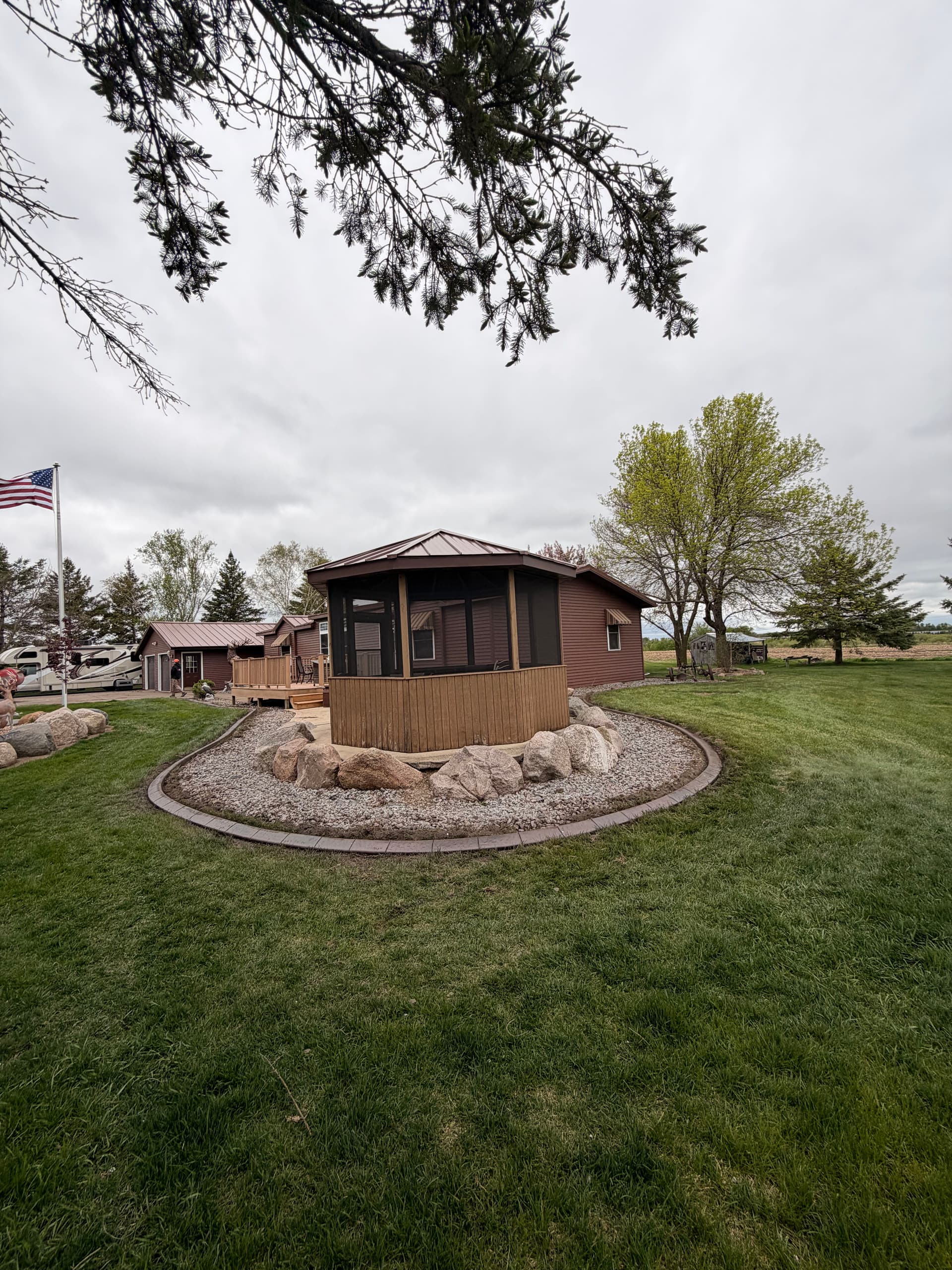 Gallery photos for Concrete Curbing with Walnut and Charcoal Finish in Sauk Rapids: Image #1