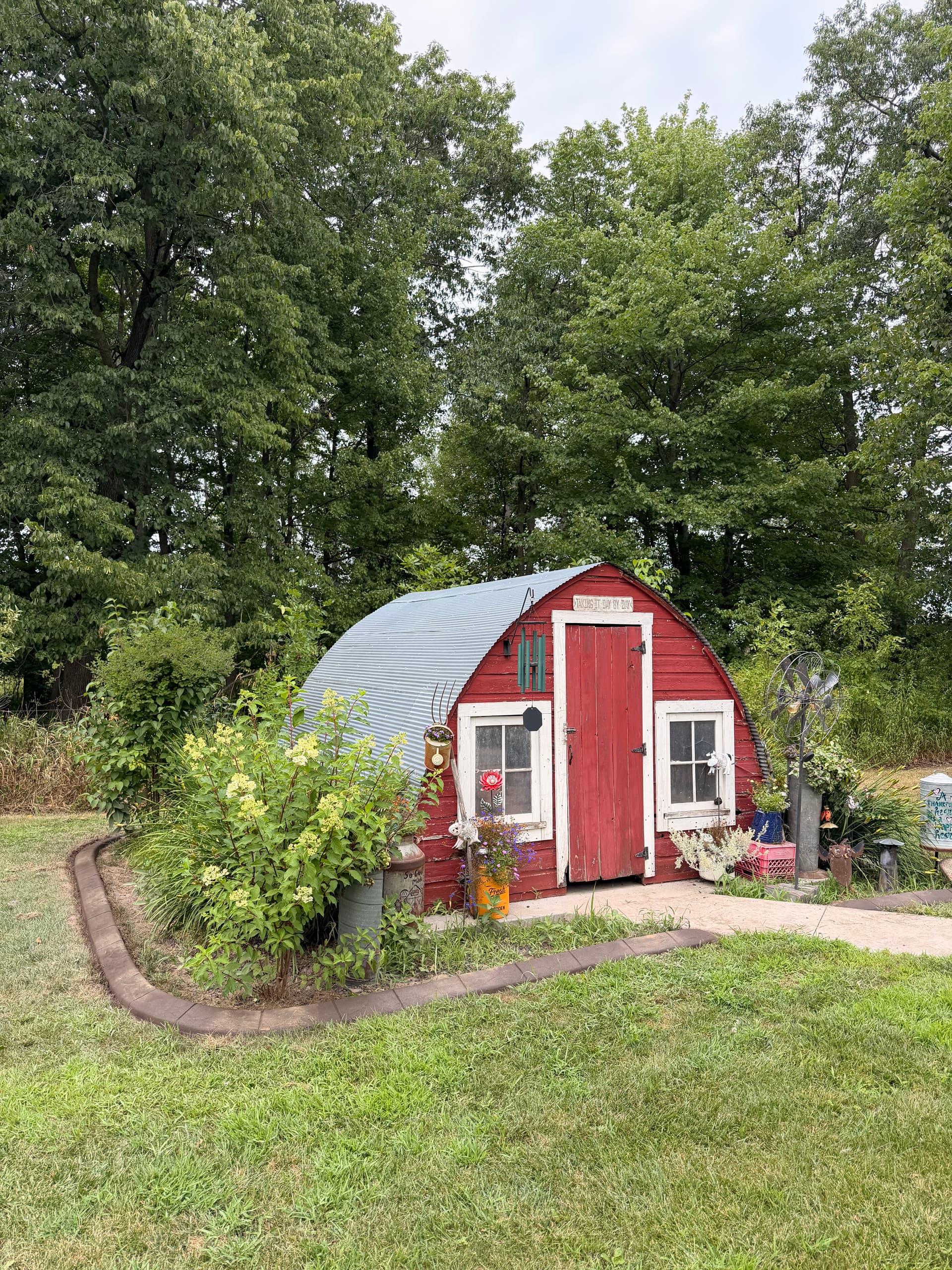 Gallery photos for Concrete Landscape Edging Done Right in Royalton Minnesota: Image #3