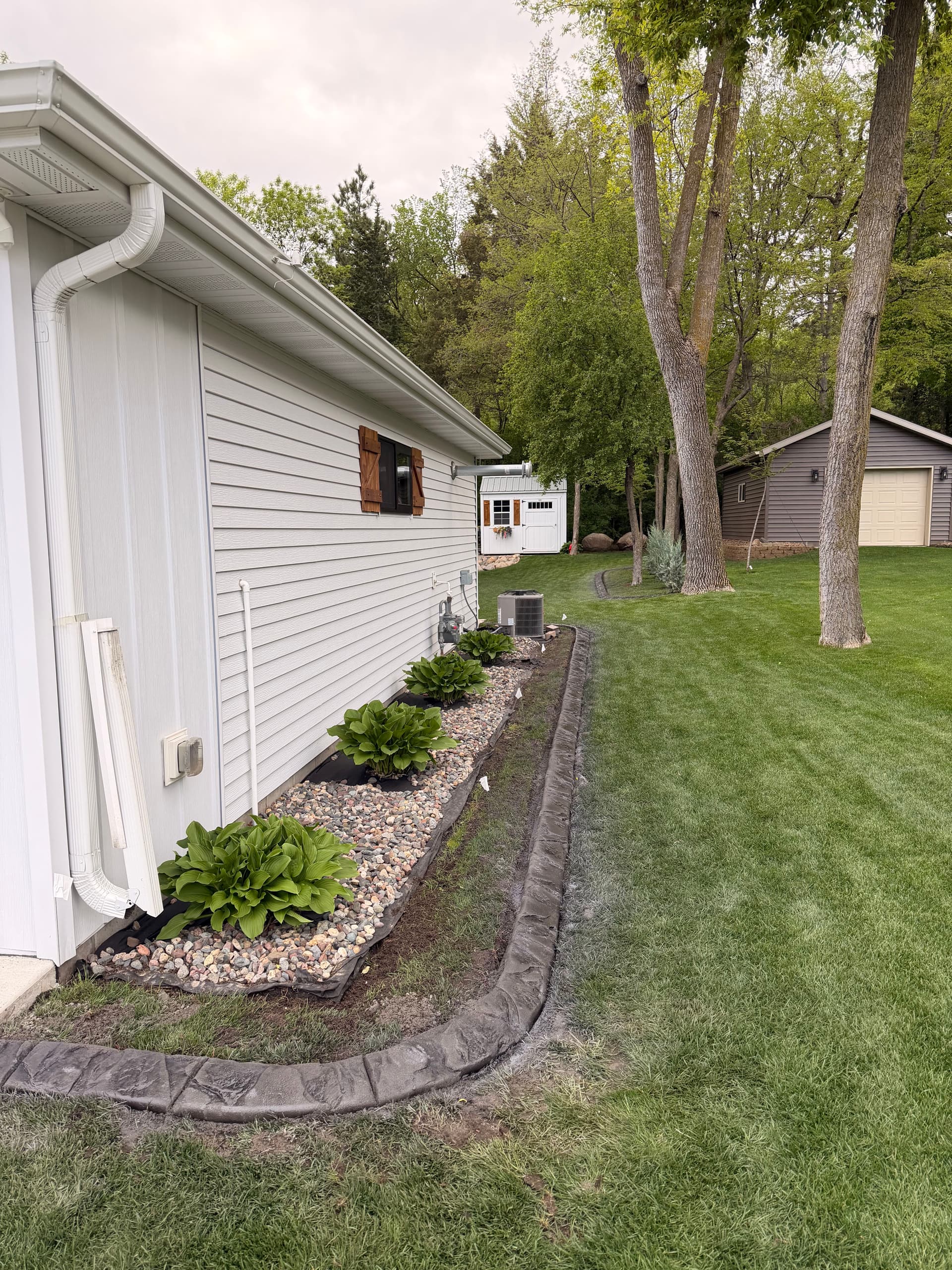 Gallery photos for Concrete Curbing with Storm Grey and Charcoal Tones in Cold Spring: Image #1