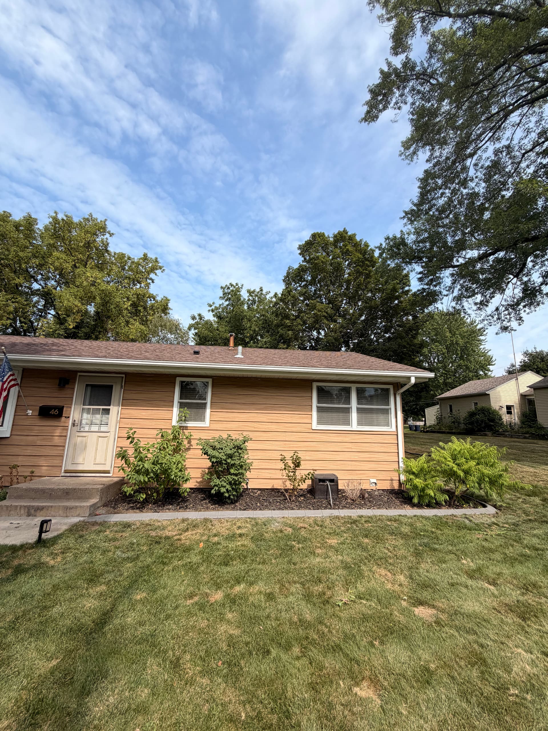 Concrete Curbing Gives This Sauk Rapids Home Sharp, Clean Edges image