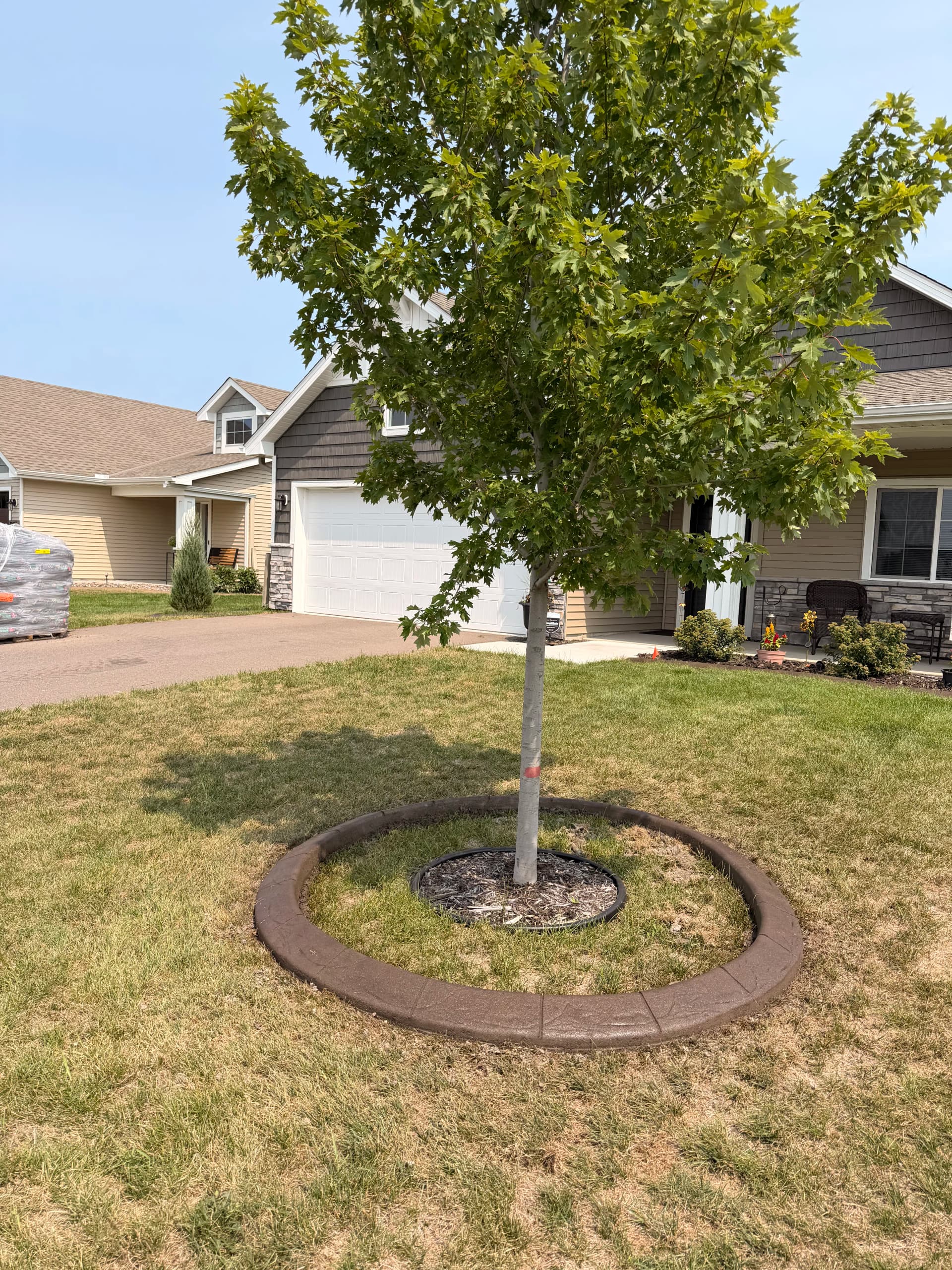 Gallery photos for Concrete Curbing in Isanti That Keeps Your Beds Looking Sharp: Image #1