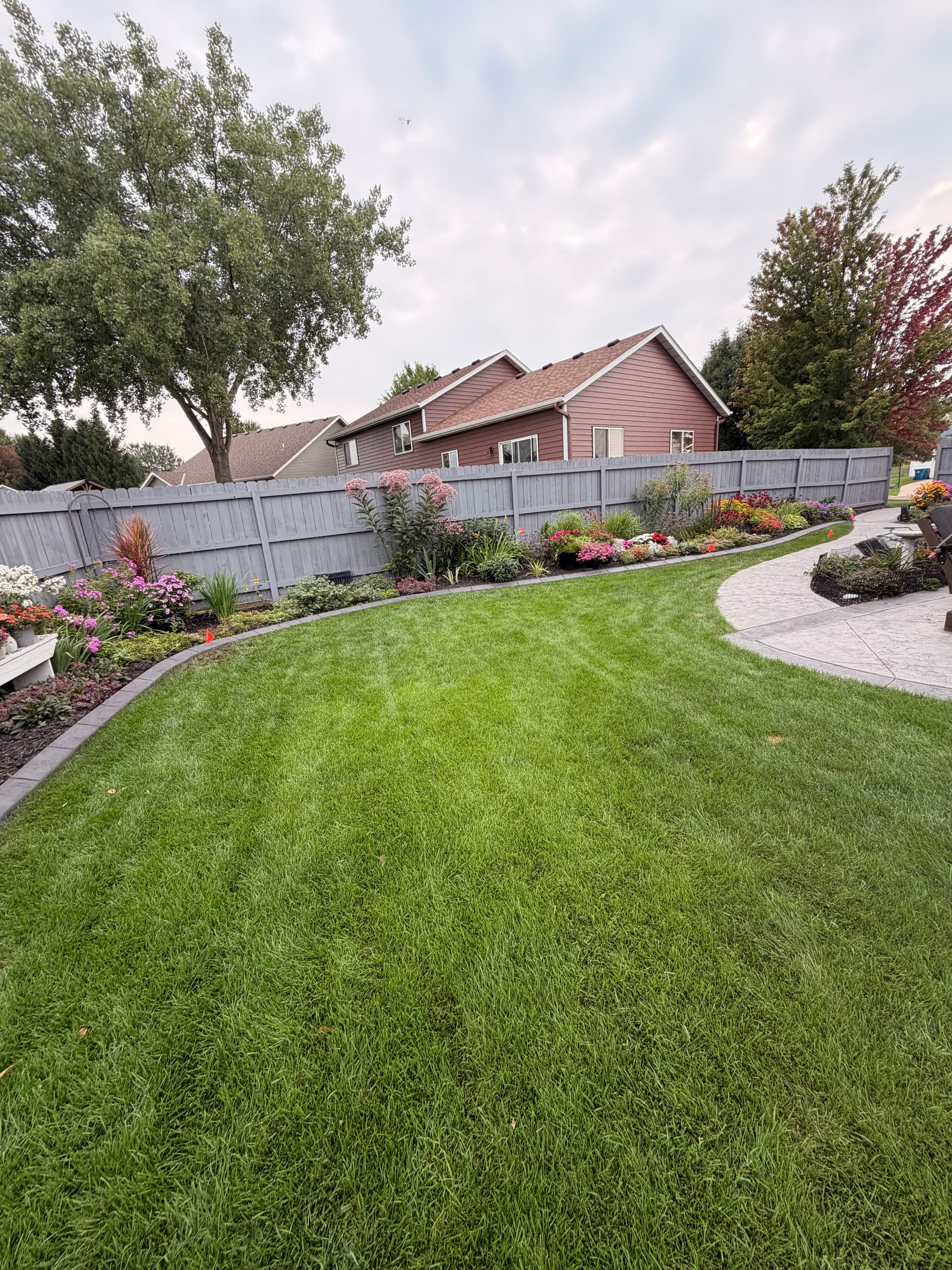 Gallery photos for Concrete Curbing Adds Sharp Definition in Sauk Rapids: Image #5