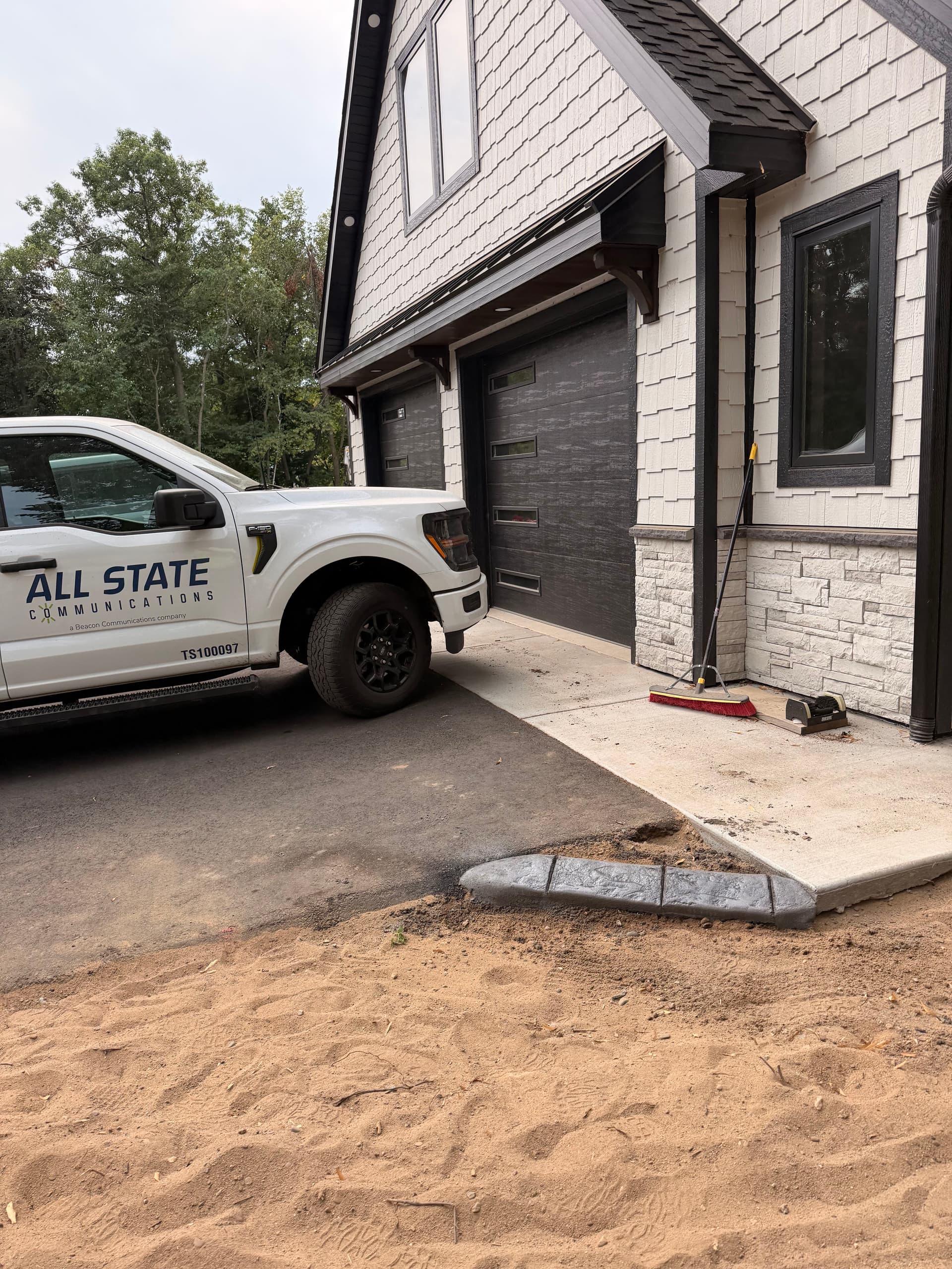Gallery photos for Fresh Concrete Curbing on a New Build at Platte Lake in Hillman: Image #6
