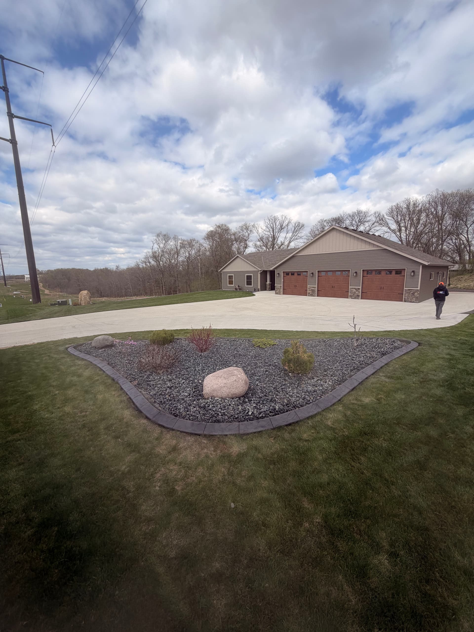 Gallery photos for Concrete Curbing in St. Cloud with a Storm Grey Charcoal Finish: Image #3