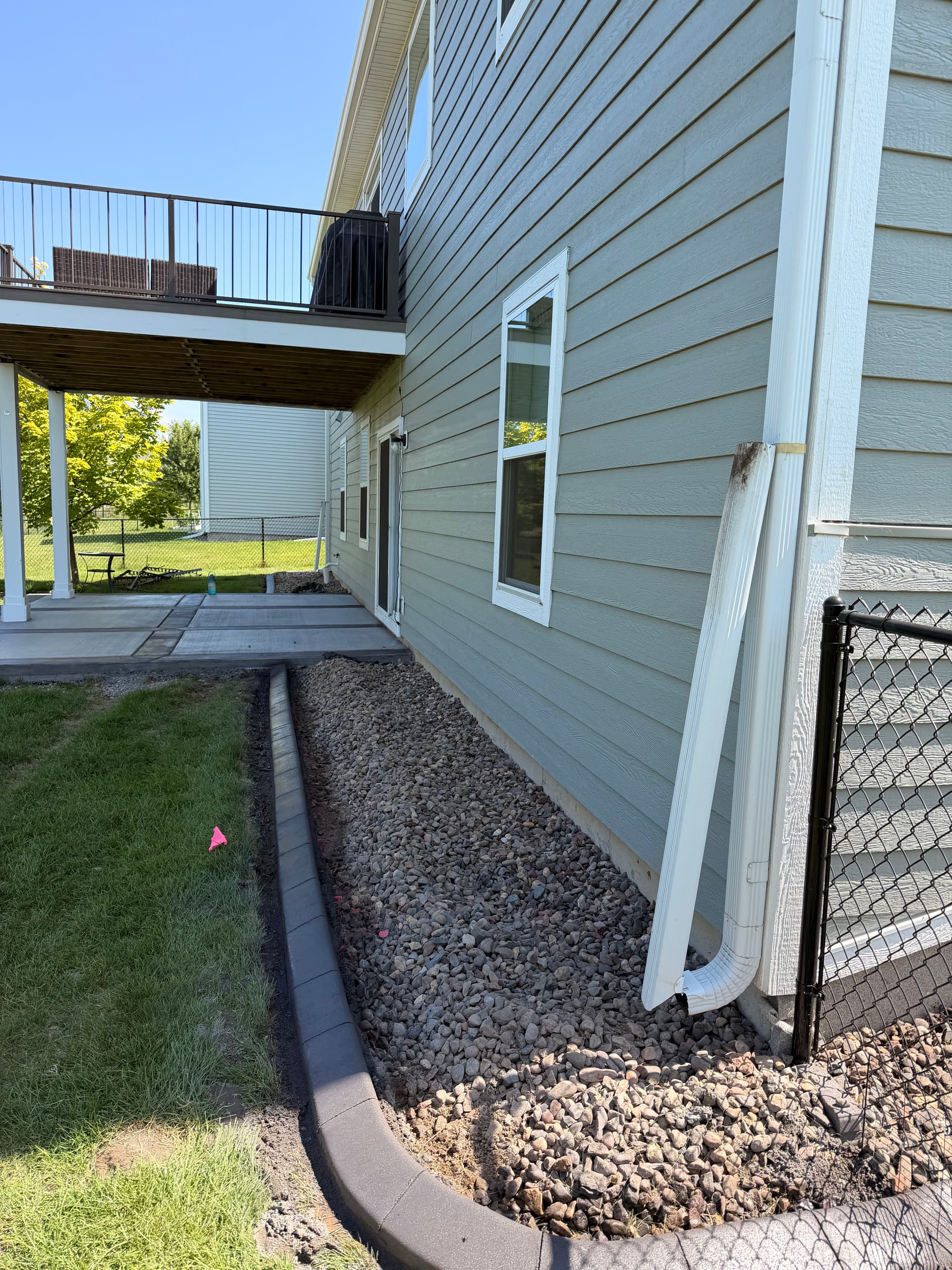 Gallery photos for Charcoal Concrete Curbing Gives Maple Grove Home Sharp Edges: Image #6