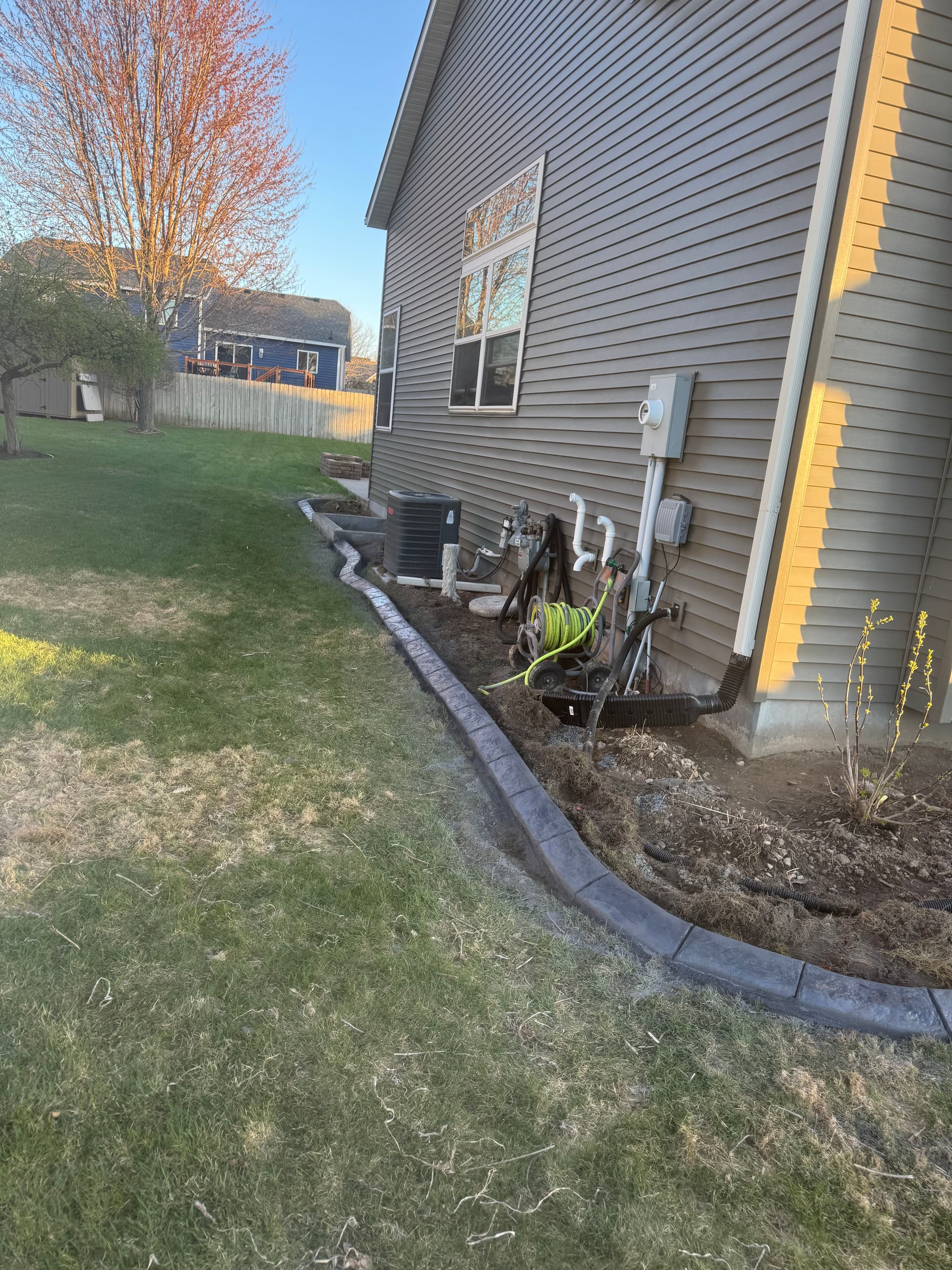 Gallery photos for Charcoal Concrete Curbing With Heavy Spanish Stamp: Image #1